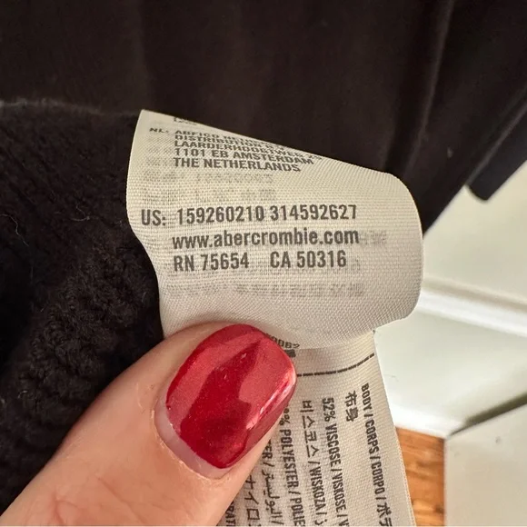 Abercrombie & Fitch Black knee-length zip up sweater dress with mock neck - Picture 9 of 14